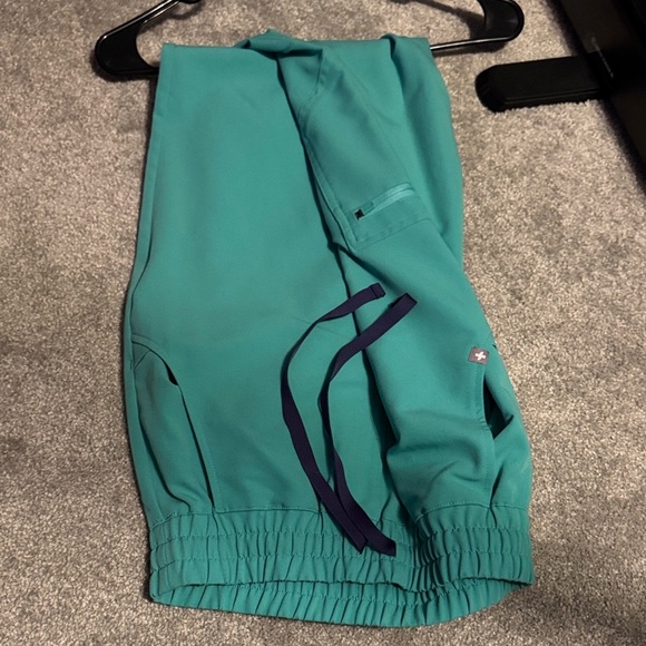 Figs Pants - Surgical green Scrub Pants with Purple Drawstring high waisted jogger tall